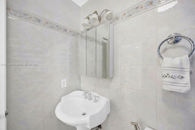 25265 SW 124th Pl, Homestead, FL 33032