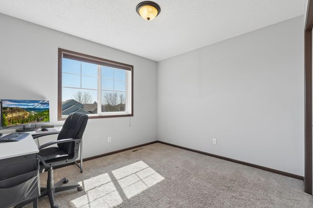 19315 Claremont Drive, Farmington, MN 55024