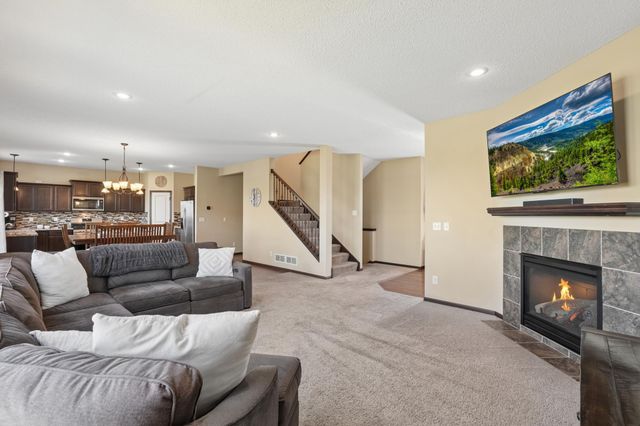 19315 Claremont Drive, Farmington, MN 55024