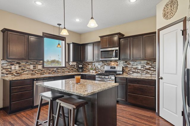 19315 Claremont Drive, Farmington, MN 55024