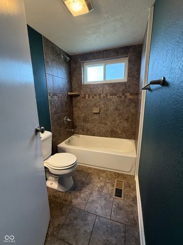 413 S Grant Street, Brownsburg, IN 46112