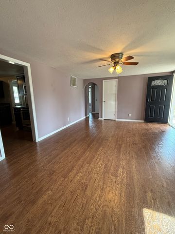 413 S Grant Street, Brownsburg, IN 46112