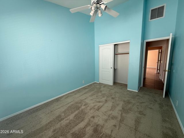 8136 W LAUREL Lane, Peoria, AZ 85345