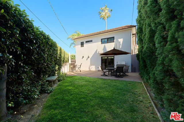 697 Washington Boulevard, Marina Del Rey, CA 90292