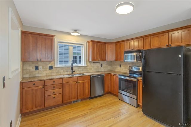 146 Greencastle Street, Camillus, NY 13031