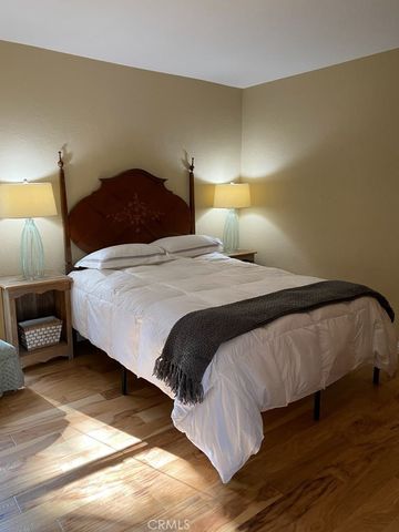 27657 Peninsula Drive 106, Lake Arrowhead, CA 92352