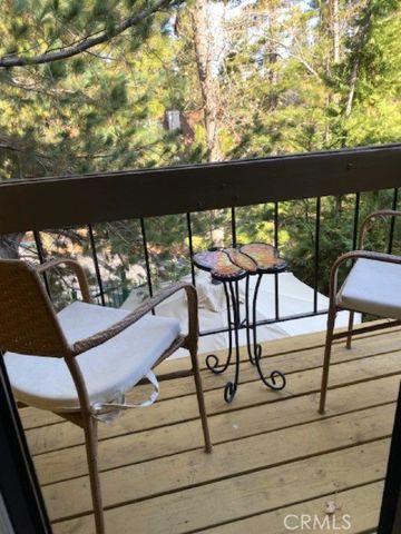 27657 Peninsula Drive 106, Lake Arrowhead, CA 92352