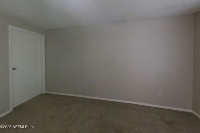 8338 KNOTTS LANDING Drive E, Jacksonville, FL 32244