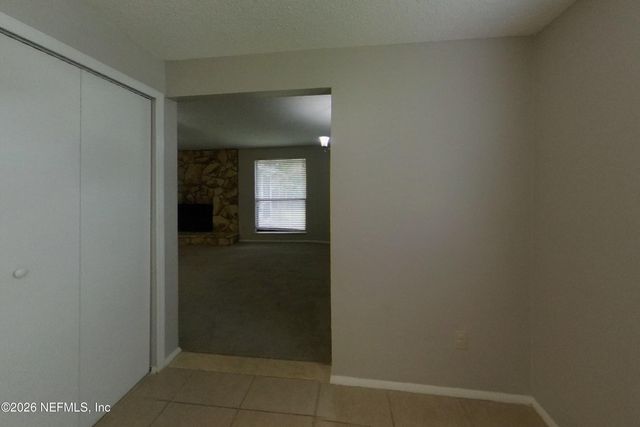 8338 KNOTTS LANDING Drive E, Jacksonville, FL 32244