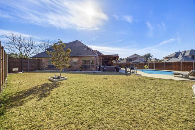 7013 Brockton Court, Rowlett, TX 75089