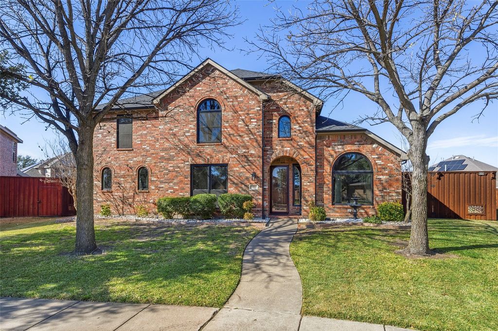 7013 Brockton Court, Rowlett, TX 75089