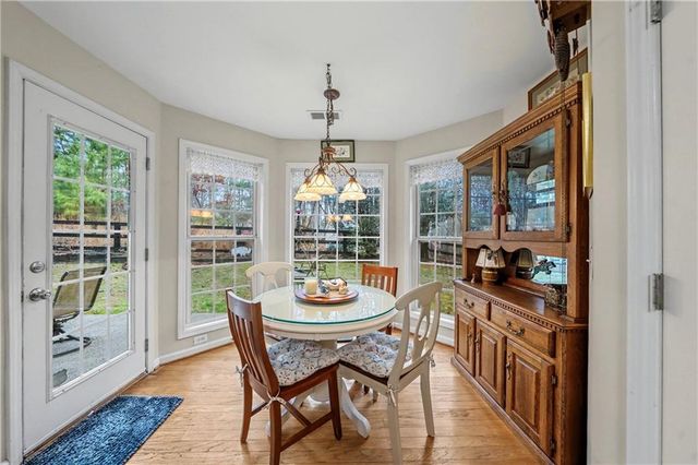 3835 Pilgrim Mill Road, Cumming, GA 30041