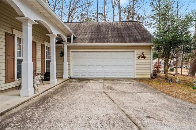 3835 Pilgrim Mill Road, Cumming, GA 30041