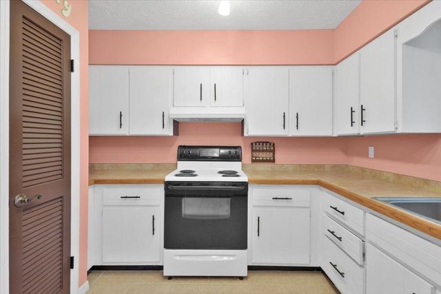 1491 SE Concha Street, Port St. Lucie, Port St Lucie, FL 34983