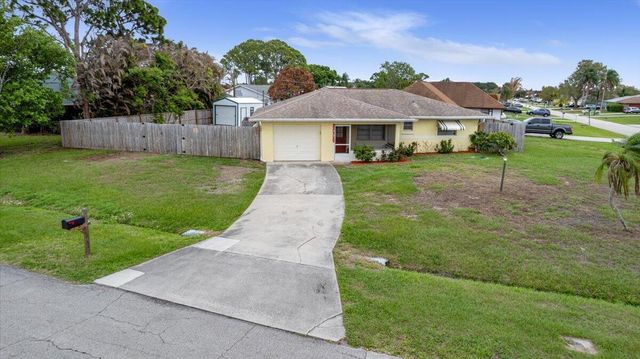 1491 SE Concha Street, Port St. Lucie, Port St Lucie, FL 34983