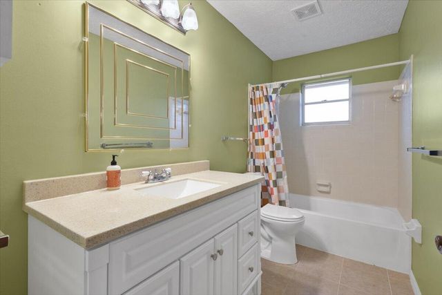 1491 SE Concha Street, Port St. Lucie, Port St Lucie, FL 34983