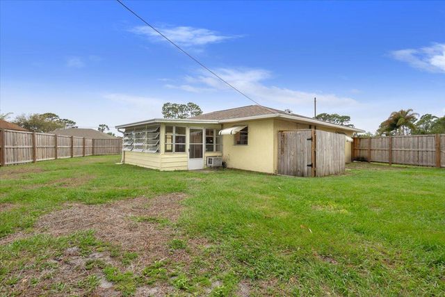 1491 SE Concha Street, Port St. Lucie, Port St Lucie, FL 34983