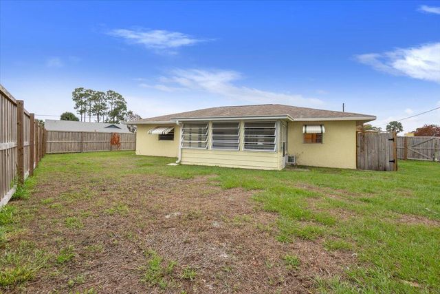 1491 SE Concha Street, Port St. Lucie, Port St Lucie, FL 34983