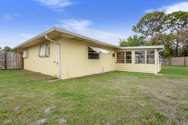 1491 SE Concha Street, Port St. Lucie, Port St Lucie, FL 34983