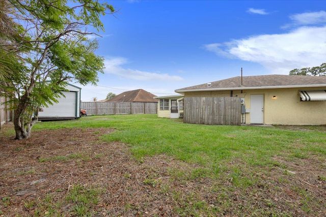 1491 SE Concha Street, Port St. Lucie, Port St Lucie, FL 34983