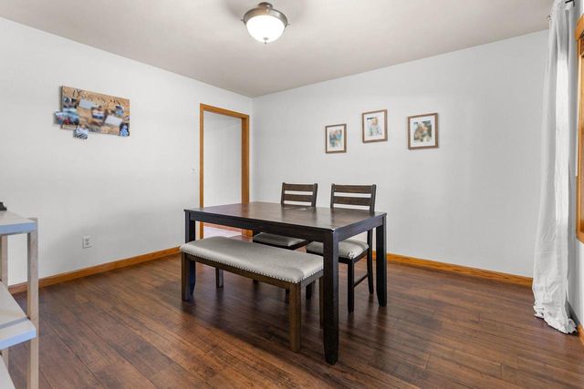 2191 BRAMBLEWOOD COURT, Neenah, WI 54956