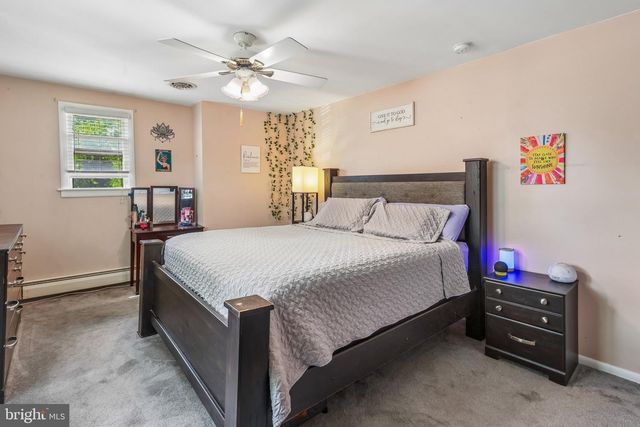 878 CRESCENT AVE, Runnemede, NJ 08078