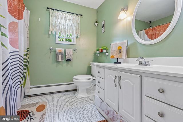 878 CRESCENT AVE, Runnemede, NJ 08078