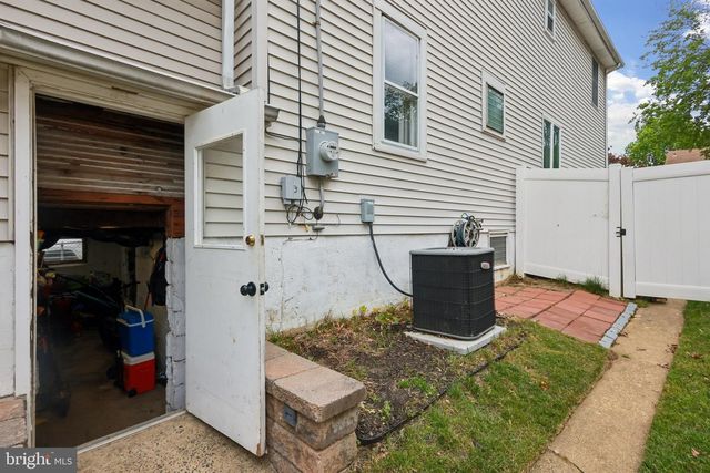 878 CRESCENT AVE, Runnemede, NJ 08078