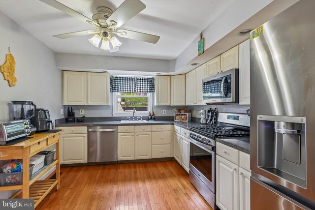 878 CRESCENT AVE, Runnemede, NJ 08078
