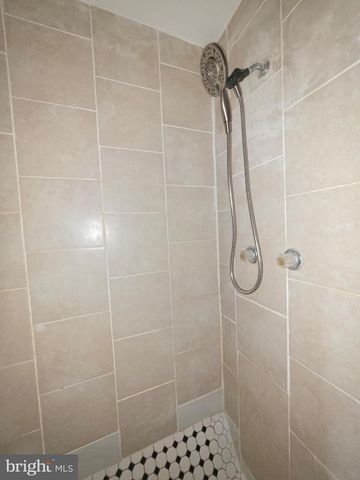 9105 CHESLEY KNOLL CT, Gaithersburg, MD 20879