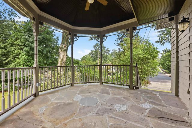 41 CREST RD, Hillsdale, NJ 07642