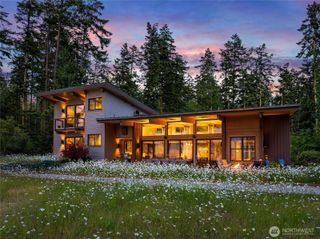 4065 E Sequim Bay Rd #14, Sequim, WA 98382