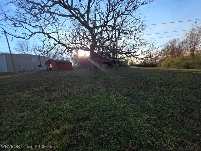 121 Church Street, Charleston, AR 72933