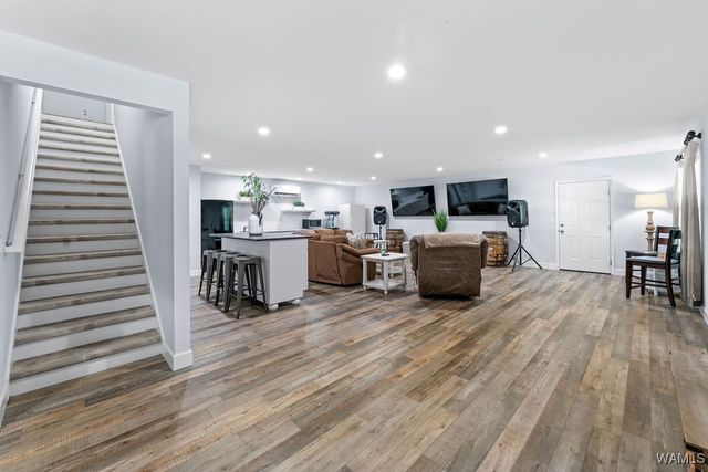 12245 Country Club, Northport, AL 35475