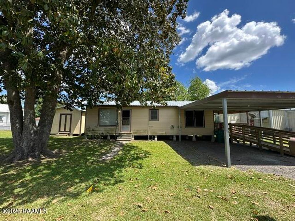 207 Wilkie Street, Broussard, LA 70518