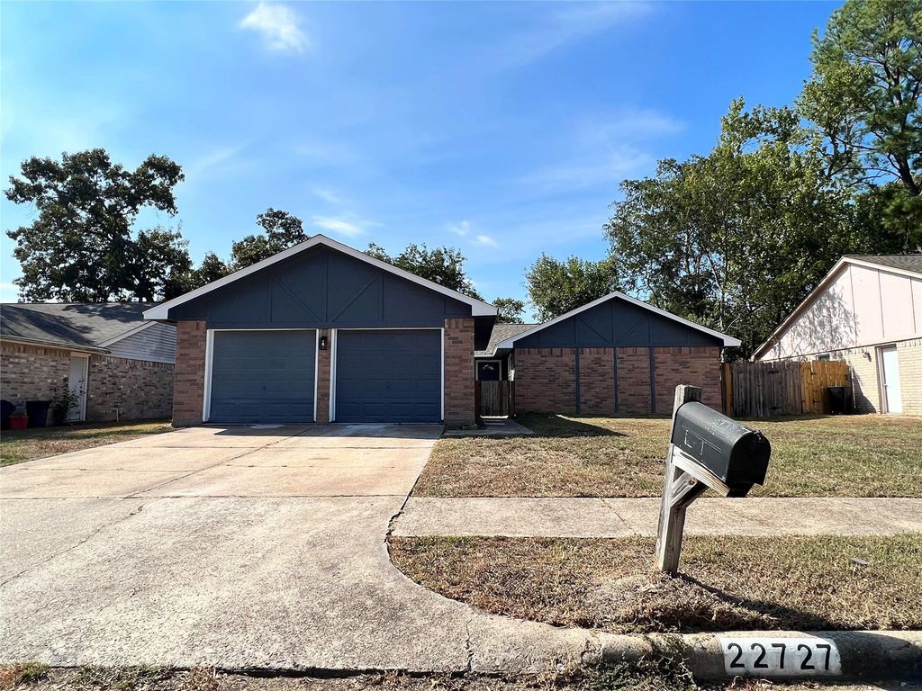 22727 Paradise Gate Drive, Spring, TX 77373