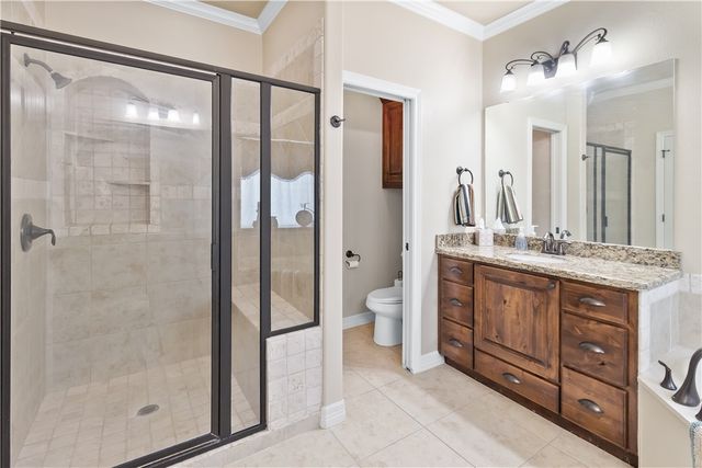 4221 Little Rock Court, College Station, TX 77845