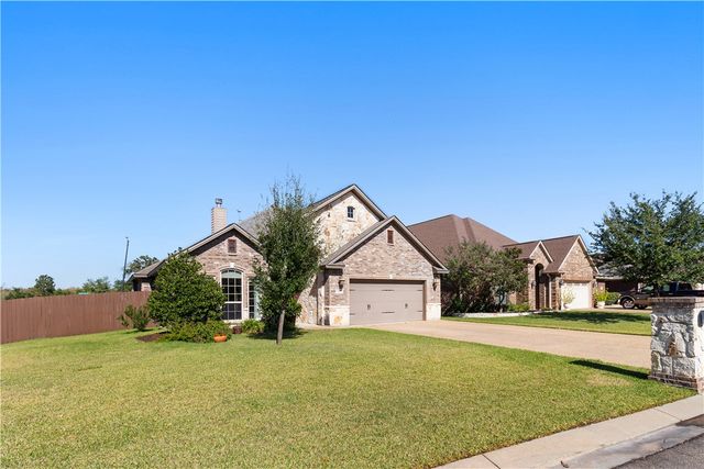 4221 Little Rock Court, College Station, TX 77845