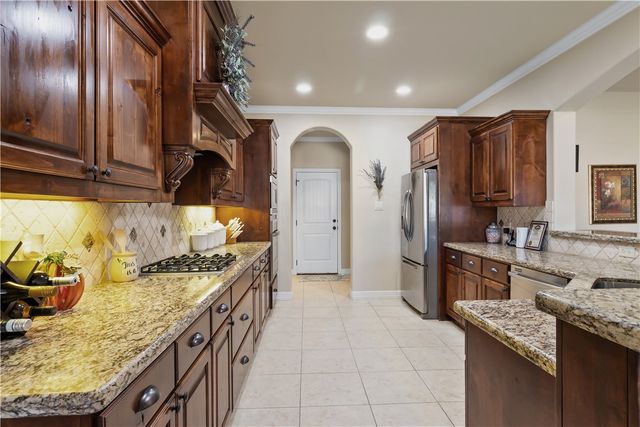 4221 Little Rock Court, College Station, TX 77845