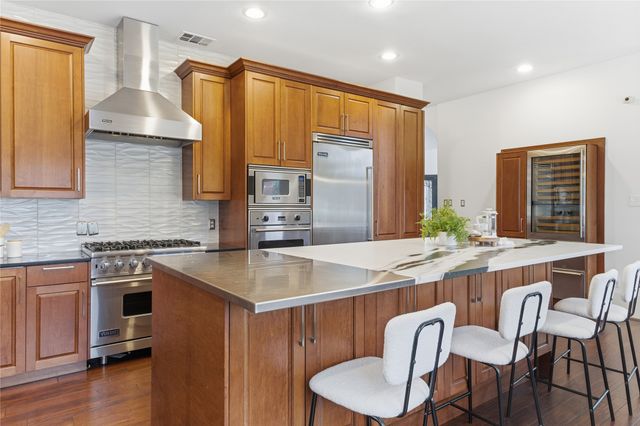 4616 Windsor Ridge Drive, Irving, TX 75038