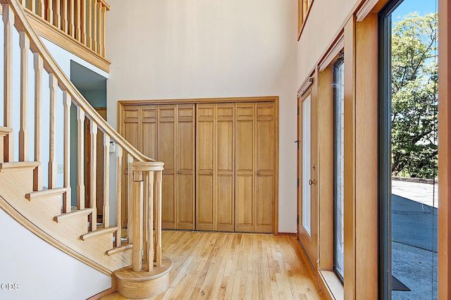500 NW Woodson Drive, Grants Pass, OR 97526