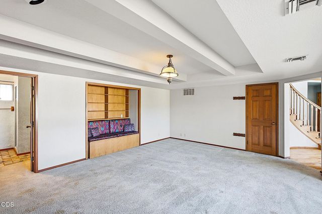 500 NW Woodson Drive, Grants Pass, OR 97526