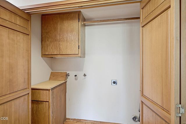 500 NW Woodson Drive, Grants Pass, OR 97526