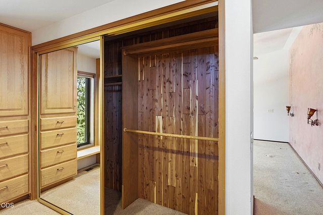500 NW Woodson Drive, Grants Pass, OR 97526