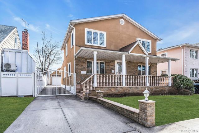 81-43 262nd Street, Glen Oaks, NY 11004