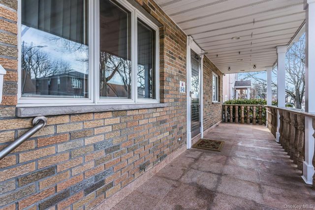 81-43 262nd Street, Glen Oaks, NY 11004