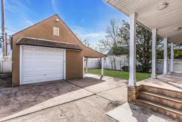 81-43 262nd Street, Glen Oaks, NY 11004