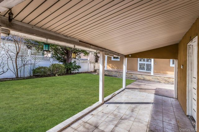 81-43 262nd Street, Glen Oaks, NY 11004