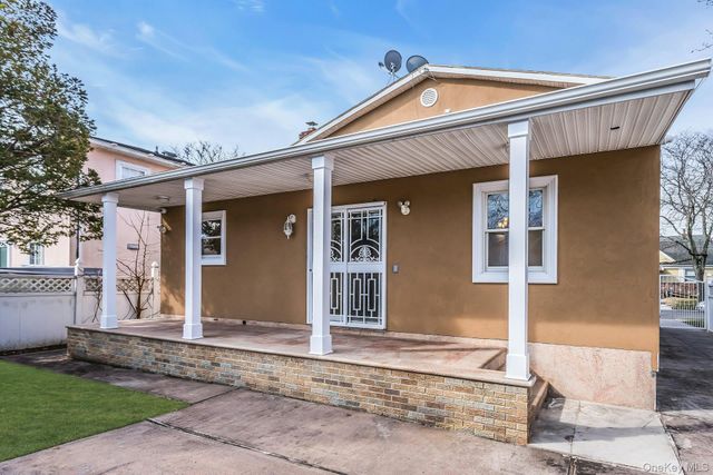 81-43 262nd Street, Glen Oaks, NY 11004