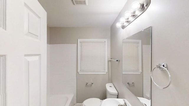 568 McWilliams SE Road, Atlanta, GA 30315